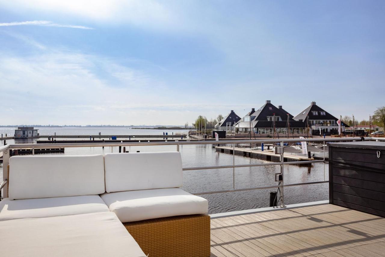 Вилла Welcome In - Houseboat Agua Dolce Met Tuin, Paviljoenwei 4, Sneek - Offingawier Экстерьер фото